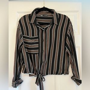 ZARA BUTTON UP SHIRT